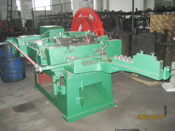 Nail Making Machine