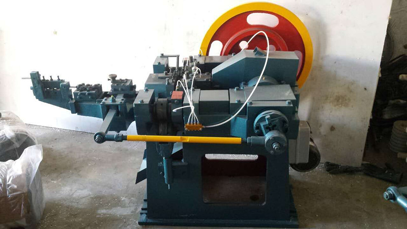 Nail Making Machine